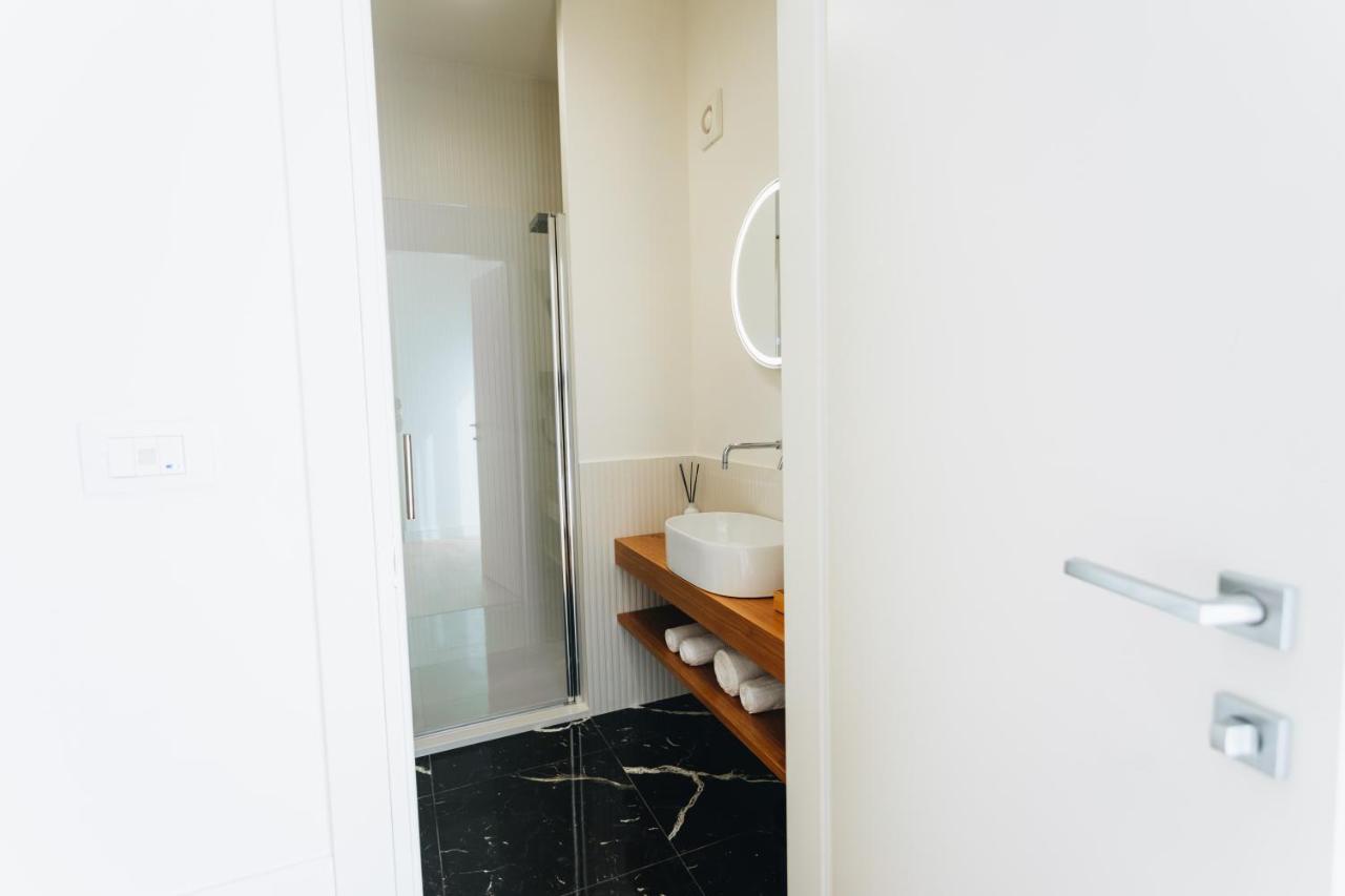 Centoquindici Rooms & Suite Montesilvano Marina Zewnętrze zdjęcie